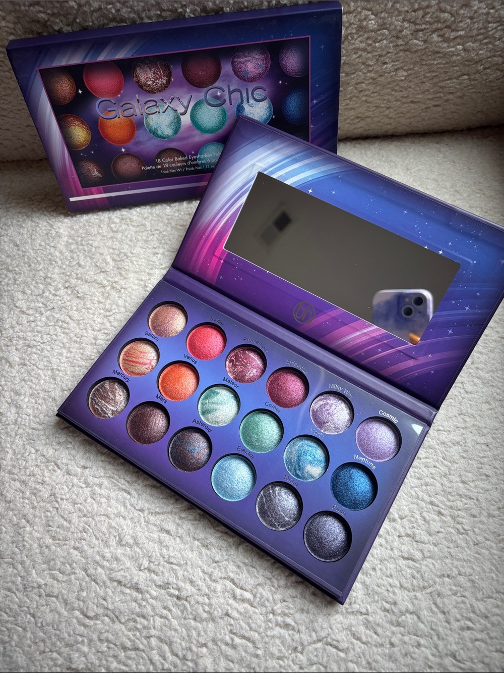 BH Cosmetics, Galaxy Chic, 18-Color Shimmer Eyeshadow Palette, NWT